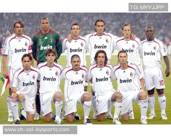 天下足球影帝的传奇之路与足球世界的精彩交织 天下足球影帝的传奇之路与足球世界的精彩交织